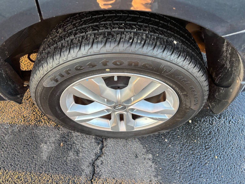 2013 Nissan Rogue SV