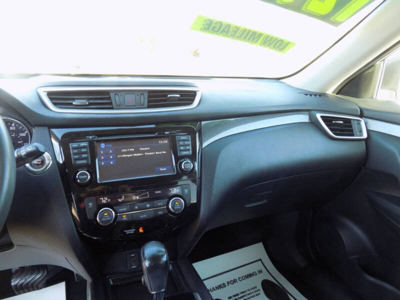 2015 Nissan Rogue SL