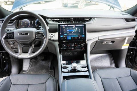 2025 Jeep Grand Cherokee Overland