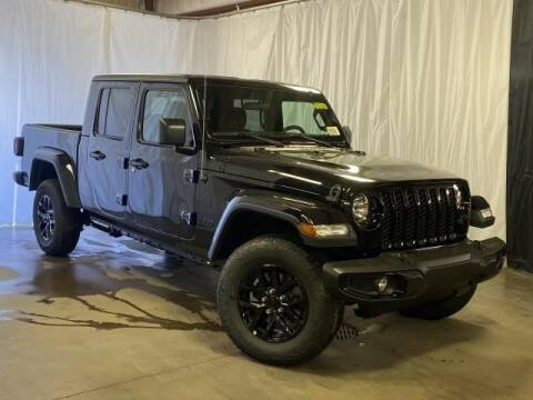 2022 Jeep Gladiator for sale at COLE Automotive in Kalamazoo MI