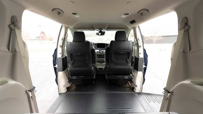 2021 Chrysler Pacifica Touring L