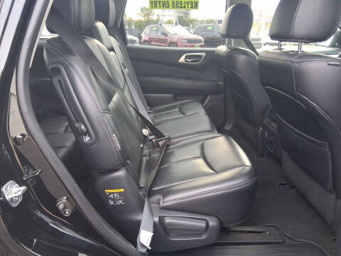 2018 Nissan Pathfinder Platinum