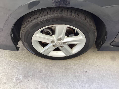 2014 Toyota Camry SE