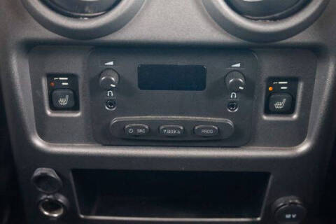 2004 HUMMER H2