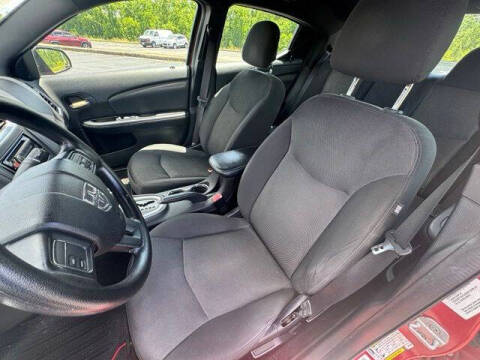 2013 Dodge Avenger SE