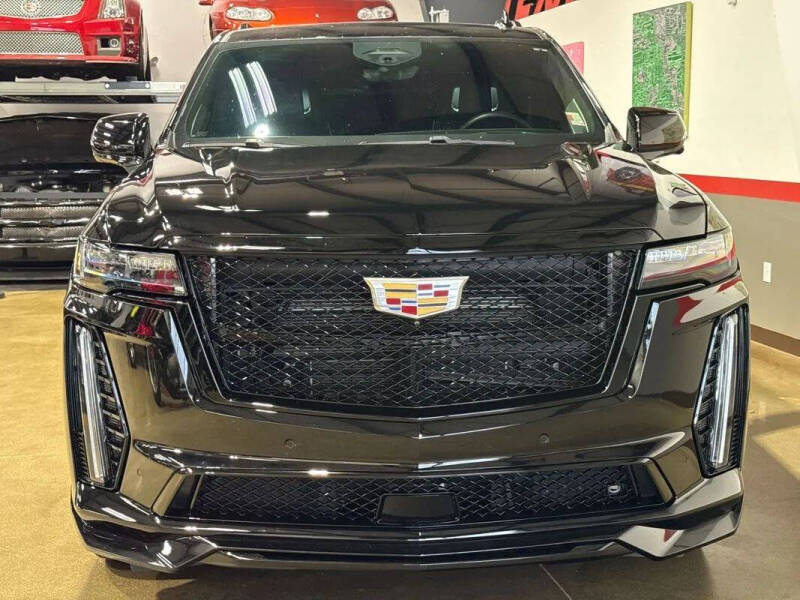 2023 Cadillac Escalade-V ESV