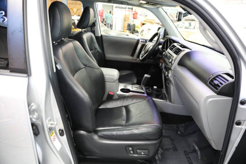 2011 Toyota 4Runner SR5