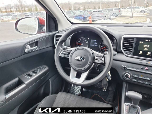 2022 Kia Sportage LX