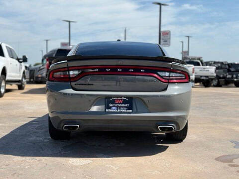 2018 Dodge Charger SXT