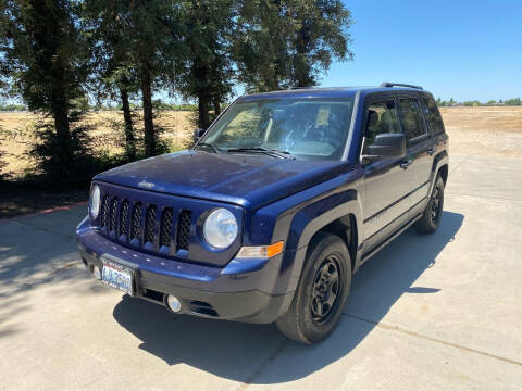 2012 Jeep Patriot for sale at Gold Rush Auto Wholesale in Sanger CA