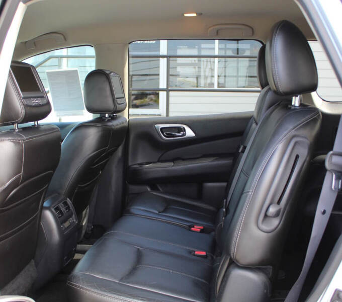 2013 Nissan Pathfinder SL