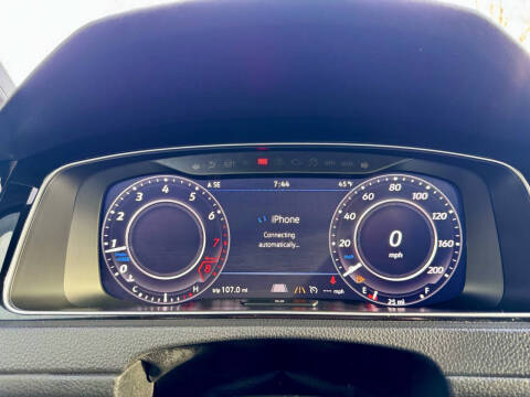 2019 Volkswagen Golf R 4Motion