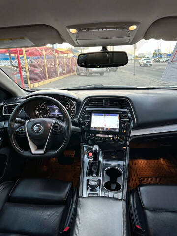 2017 Nissan Maxima 3.5 SV