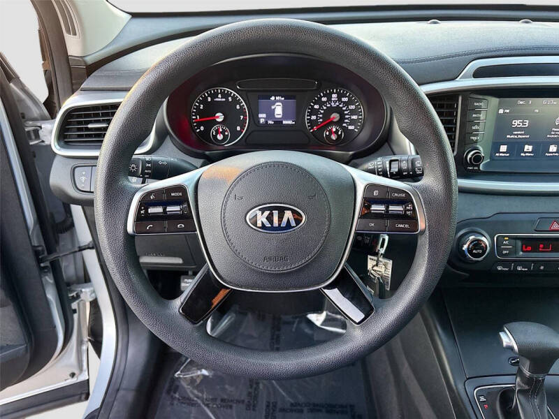2019 Kia Sorento LX V6