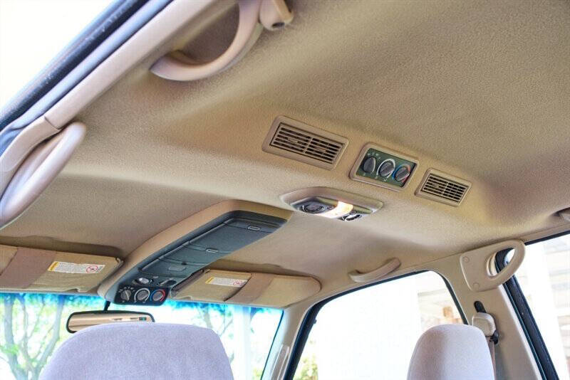 1997 GMC Suburban C1500