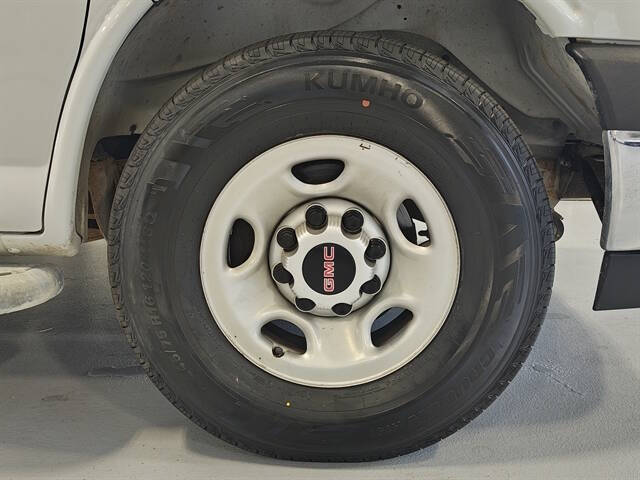 2020 GMC Savana 2500