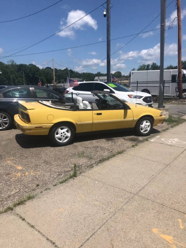 1993 Pontiac Sunbird SE