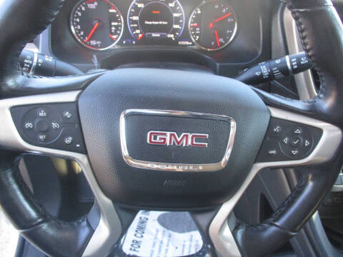 2020 GMC Acadia Denali