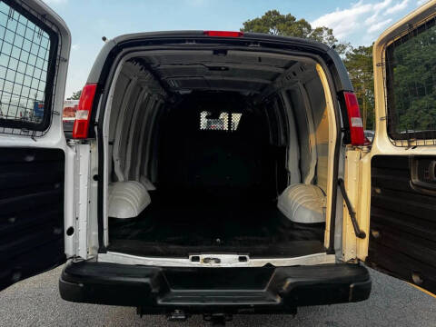 2020 Chevrolet Express 2500