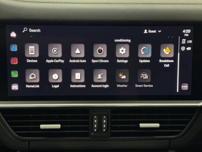 2022 Porsche Cayenne Turbo S E-Hybrid Coupe