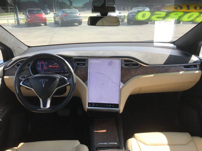 2016 Tesla Model X 90D