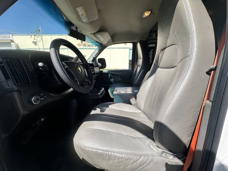 2014 Chevrolet Express 2500