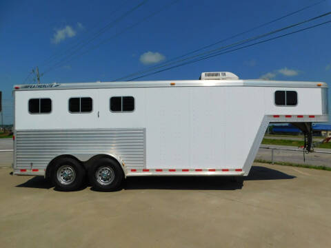 2001 Featherlite Horse Trailer