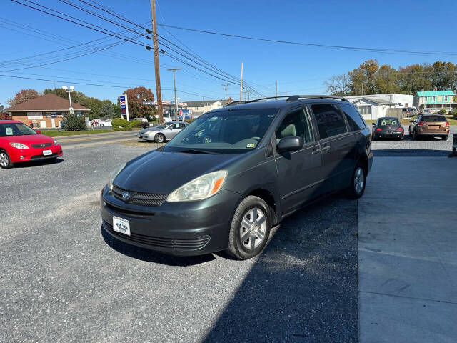 2004 Toyota Sienna for sale at PEAK VIEW MOTORS in Mount Crawford, VA