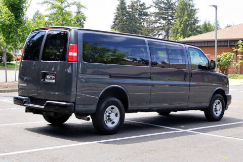 2017 Chevrolet Express 3500