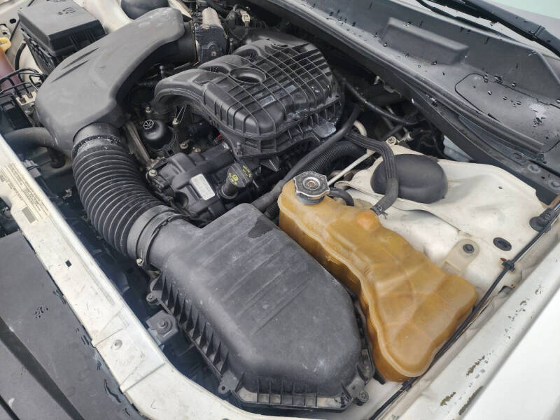 2012 Dodge Challenger SXT