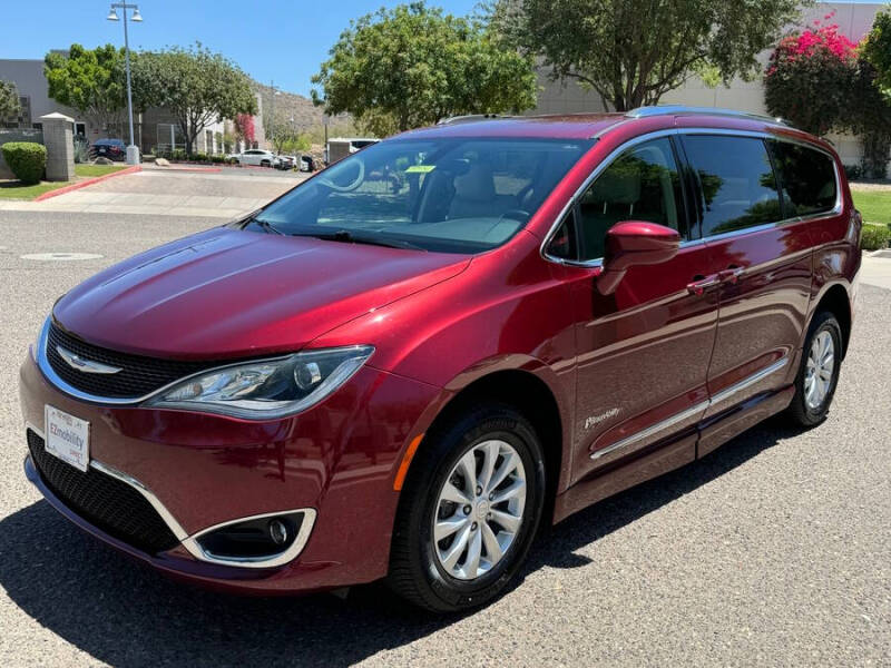 2019 Chrysler Pacifica Touring L