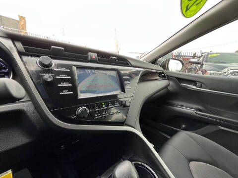 2019 Toyota Camry LE