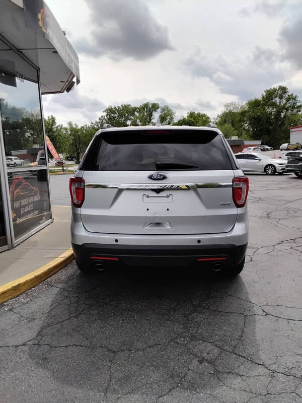 2017 Ford Explorer