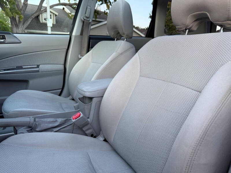 2011 Subaru Forester 2.5X Premium