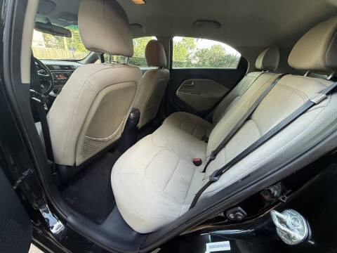 2015 Kia Rio 5-Door EX