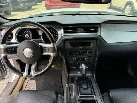 2014 Ford Mustang V6 Premium