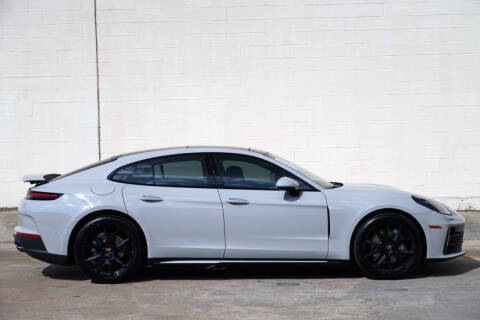 2025 Porsche Panamera