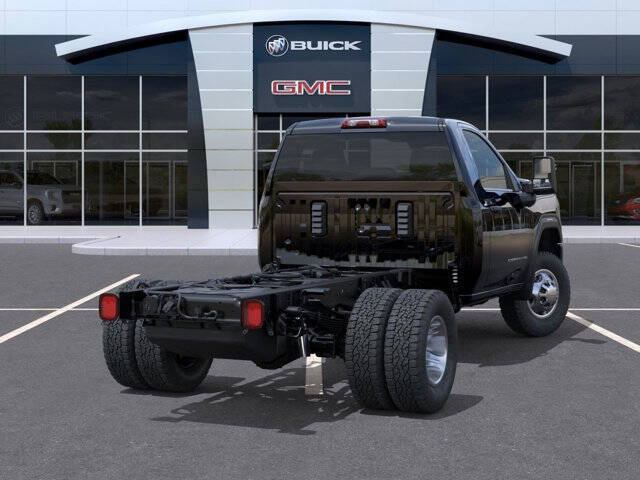 2026 GMC Sierra 3500HD CC