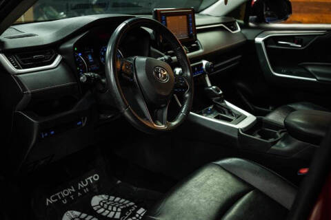 2019 Toyota RAV4 XLE Premium