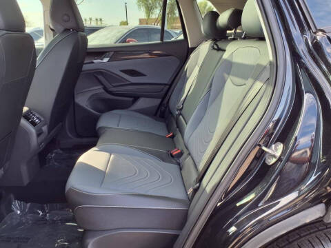 2025 Volkswagen Tiguan SE 4Motion