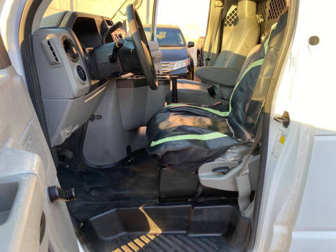 2014 Ford E-Series E-150