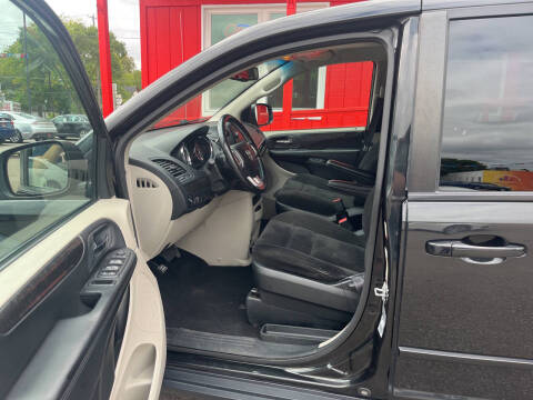 2017 Dodge Grand Caravan SE Plus