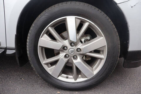 2016 Nissan Pathfinder Platinum