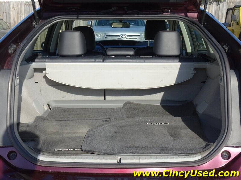 2013 Toyota Prius Three