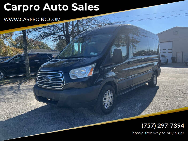 2015 Ford Transit XL's photo