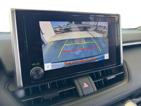 2023 Toyota RAV4 Hybrid LE