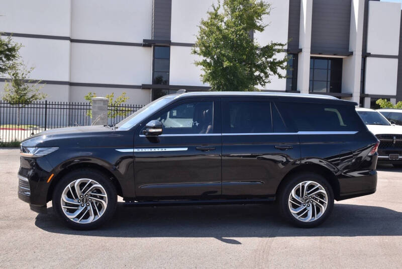 2025 Lincoln Navigator Reserve