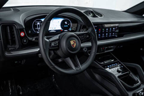 2025 Porsche Cayenne Coupe