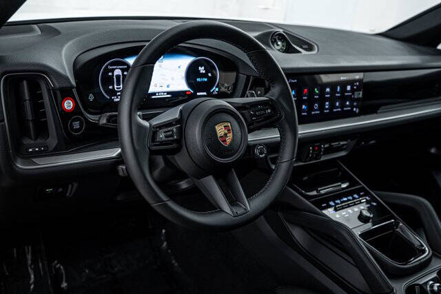 2025 Porsche Cayenne Coupe