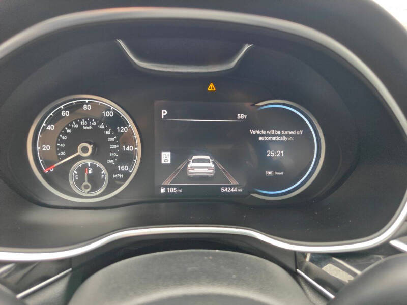 2023 Genesis G80